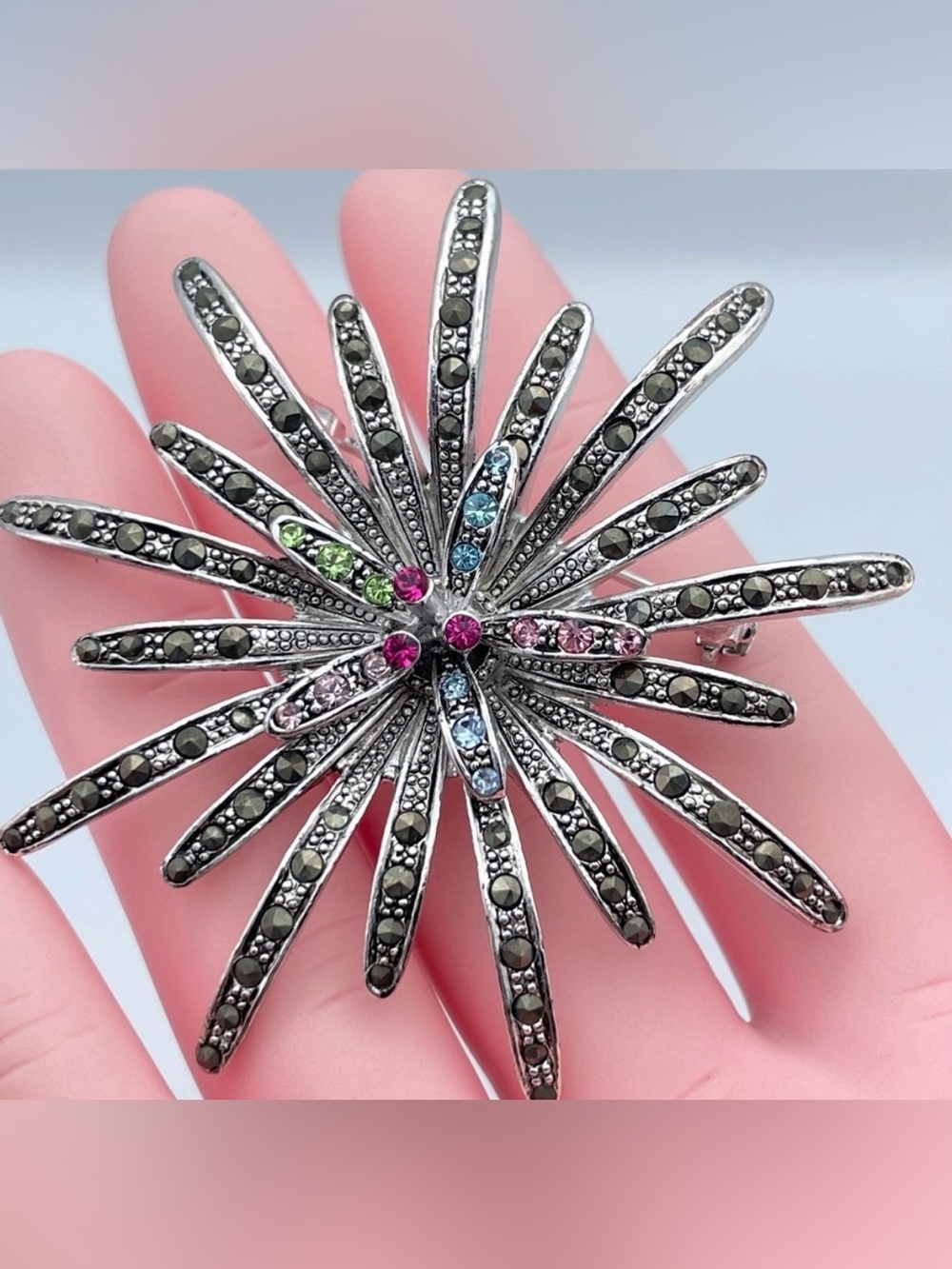 Stunning Starburst Fireworks Brooch with Multi-Colored Rhinestones, Silver Tone